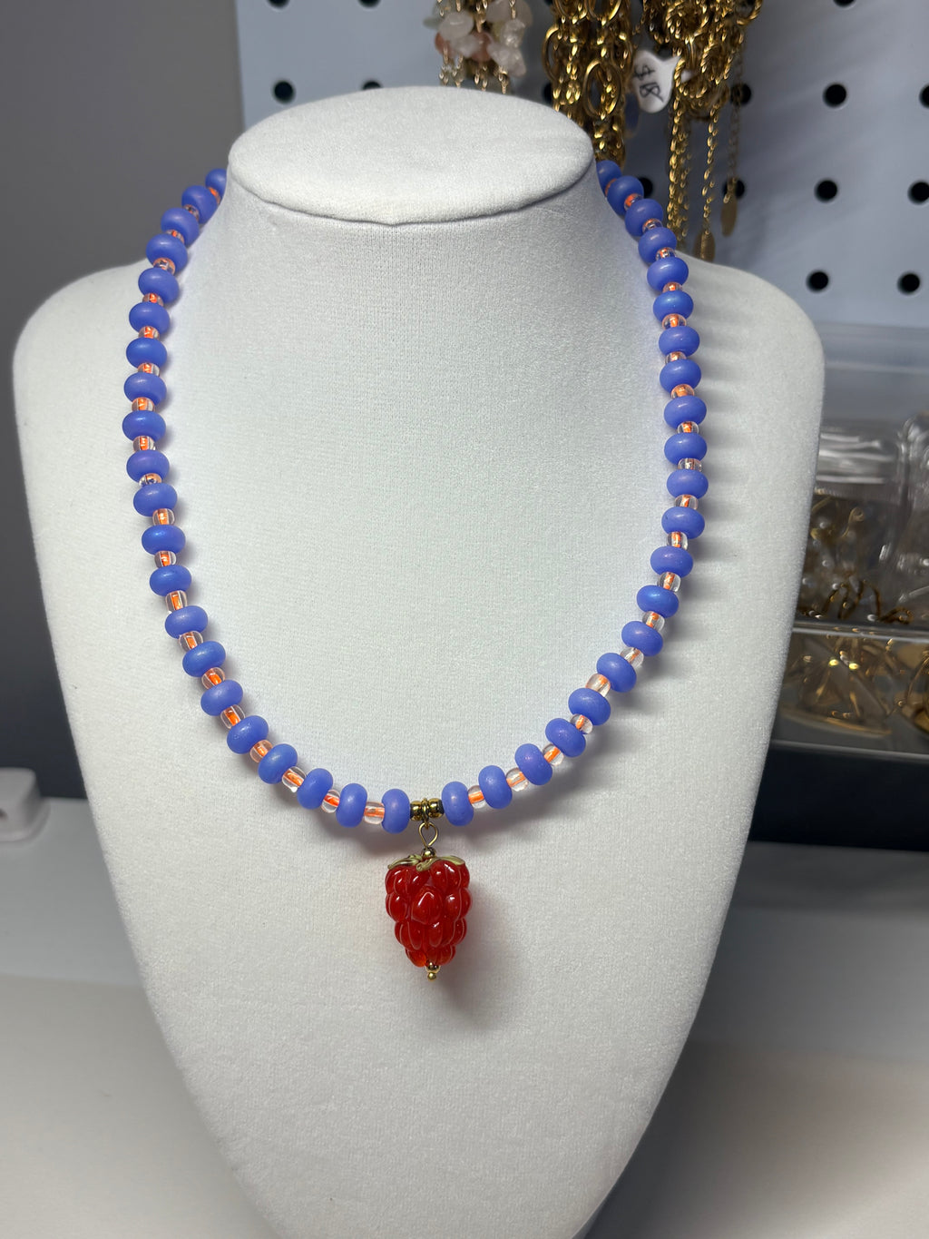 Bead Necklace w Charm