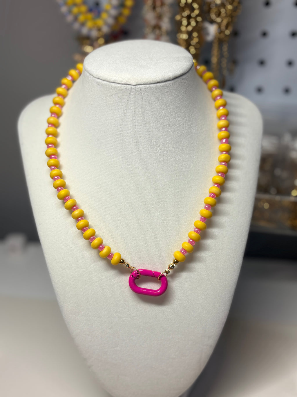 Beads Necklace w Gate Ring