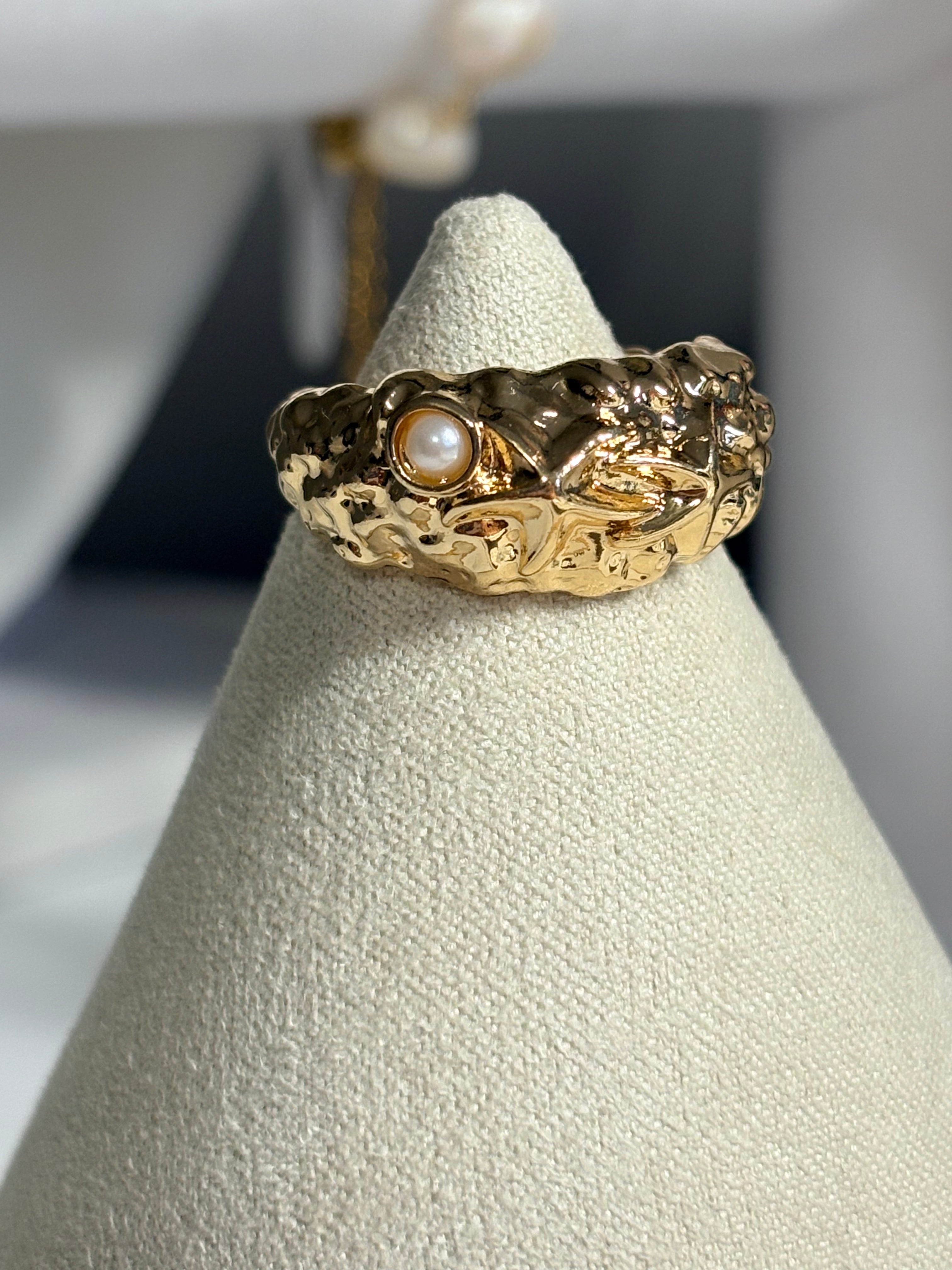 Beach Pearl Star Ring