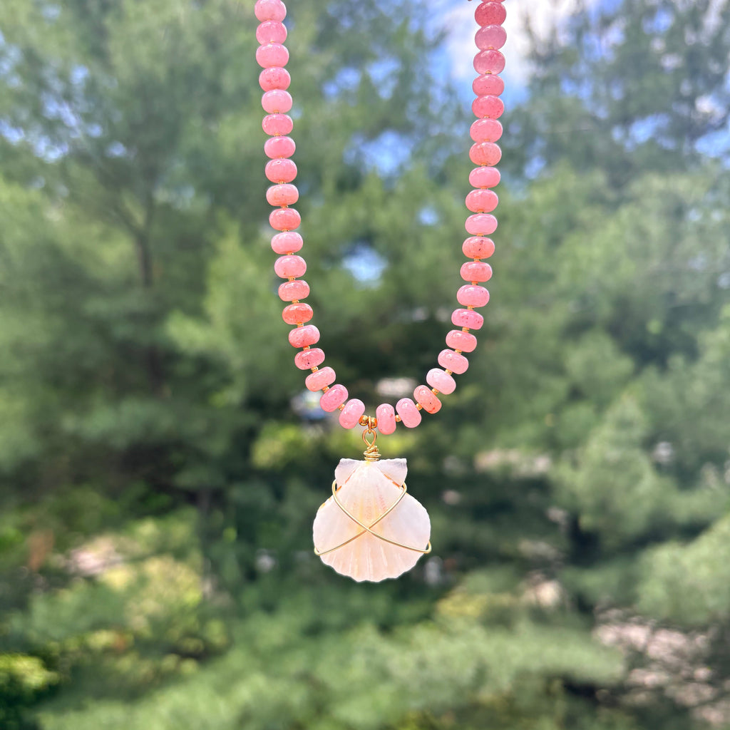 Coral Kiss Necklace