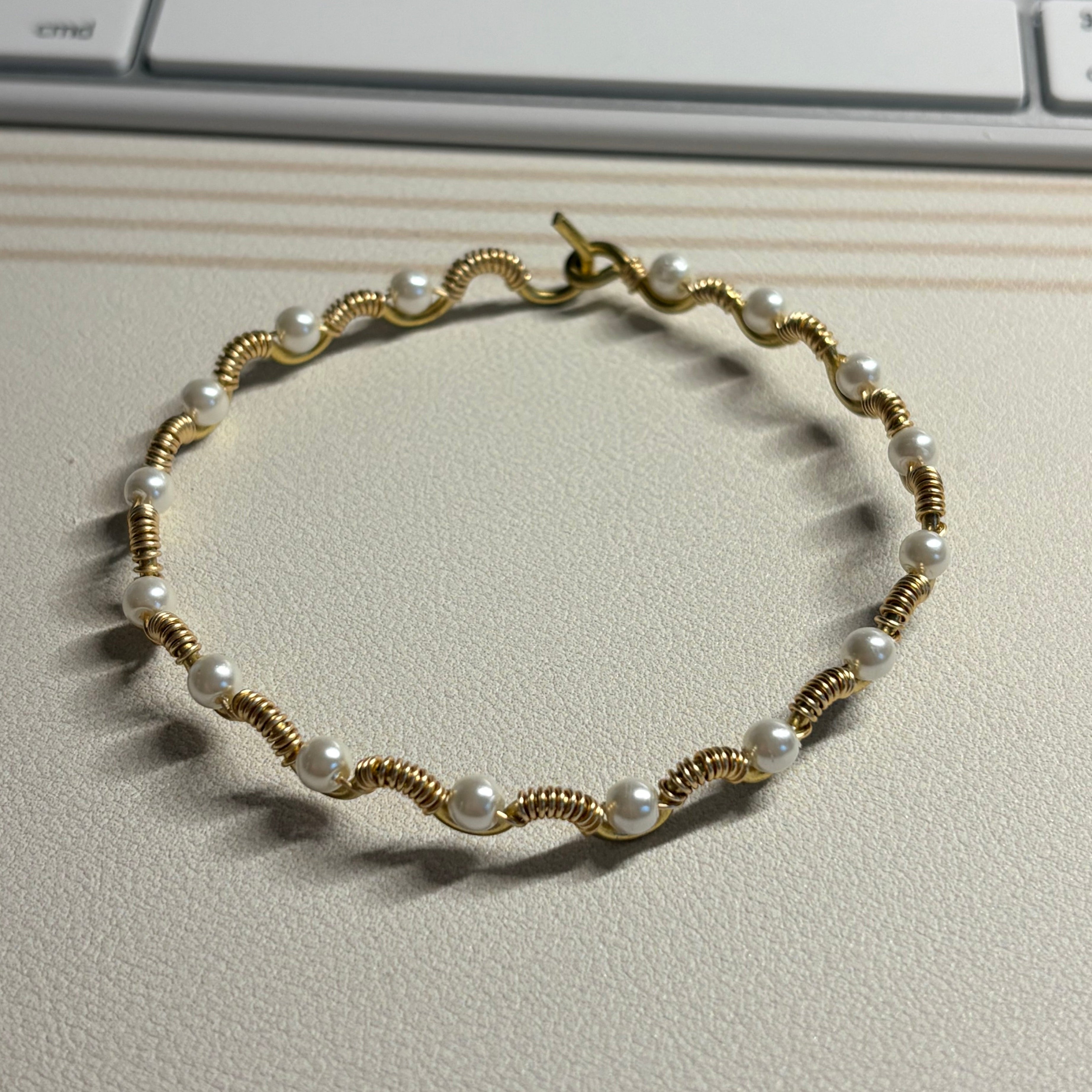 Luna Cuff