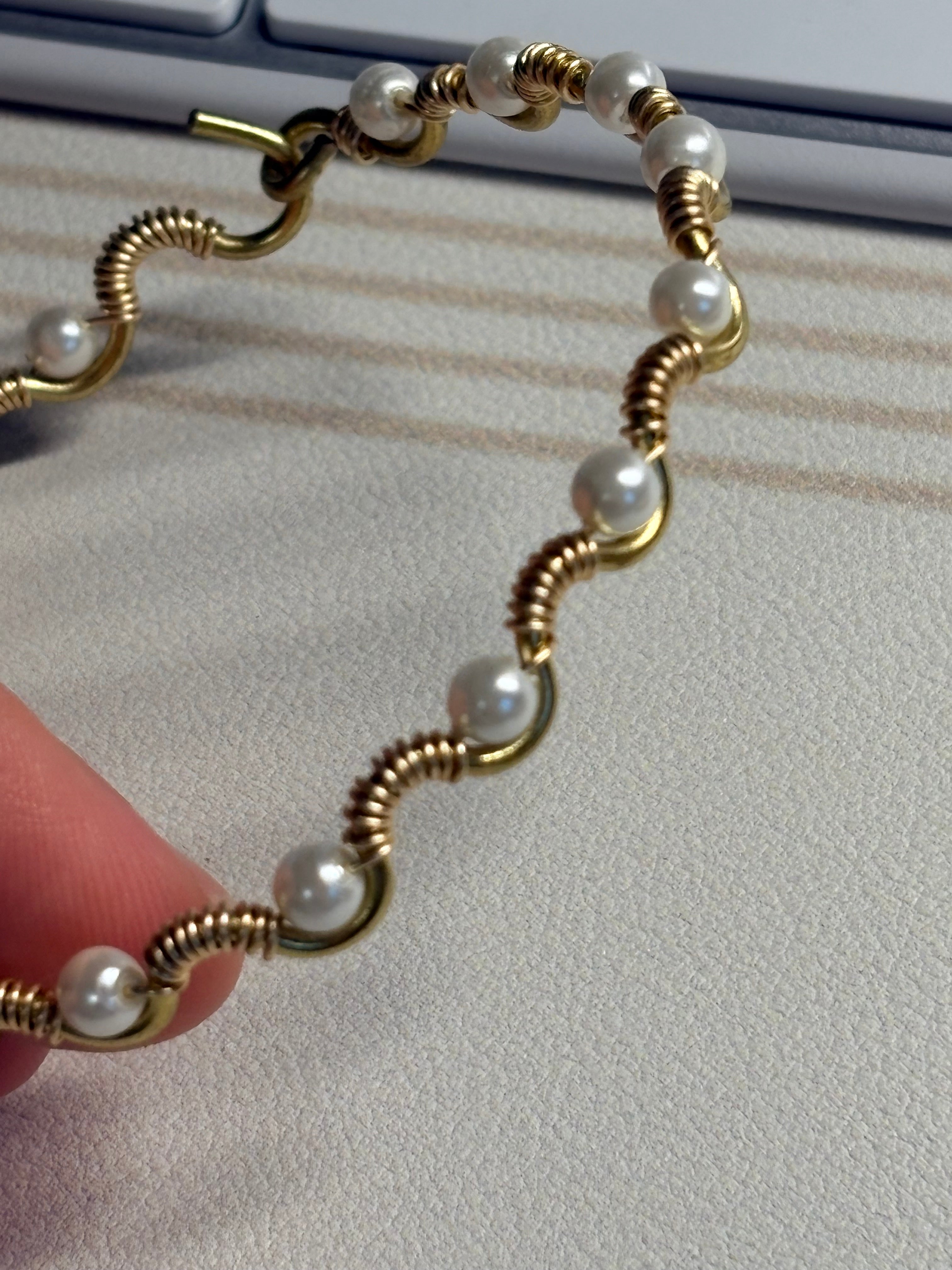 Luna Cuff