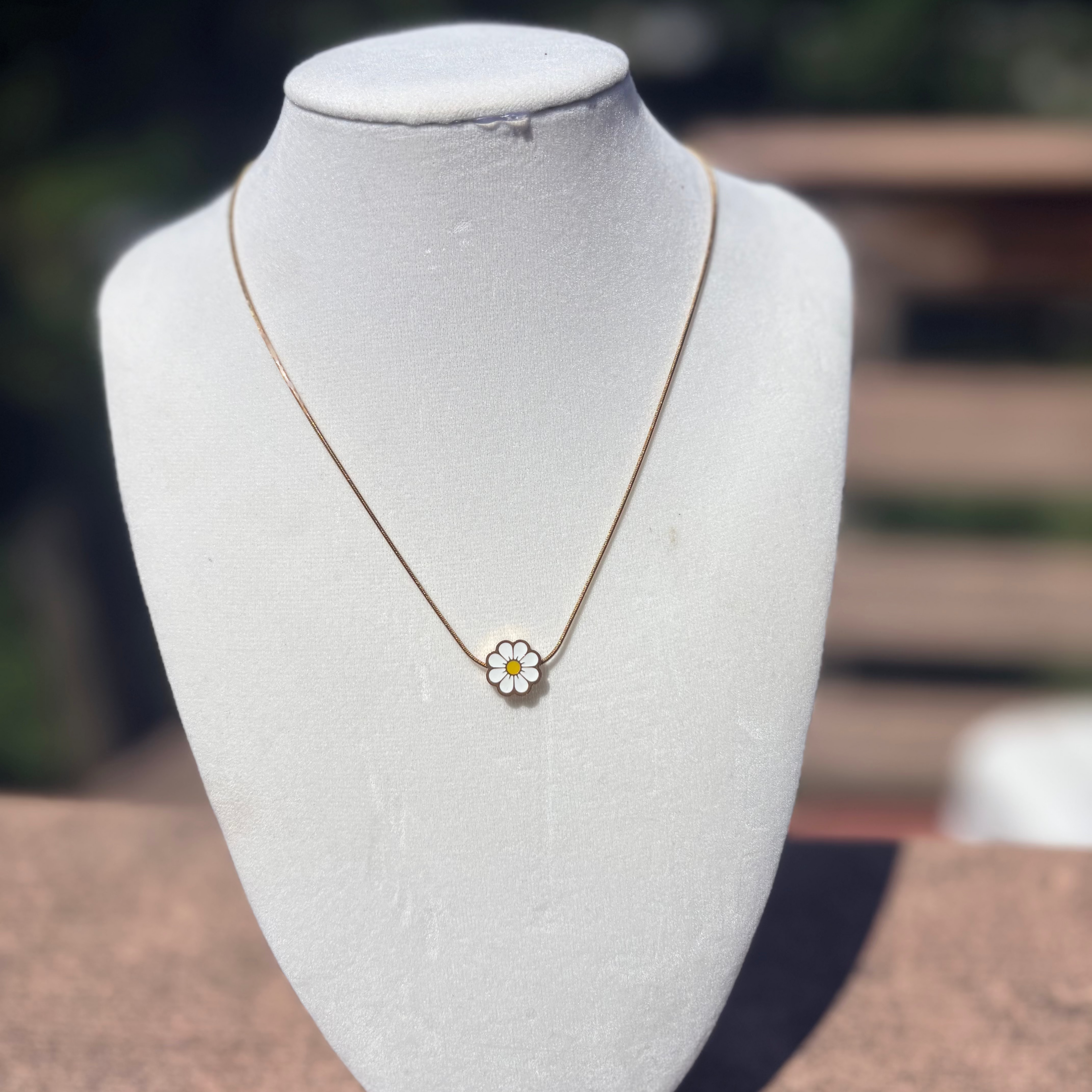Daisy Necklace