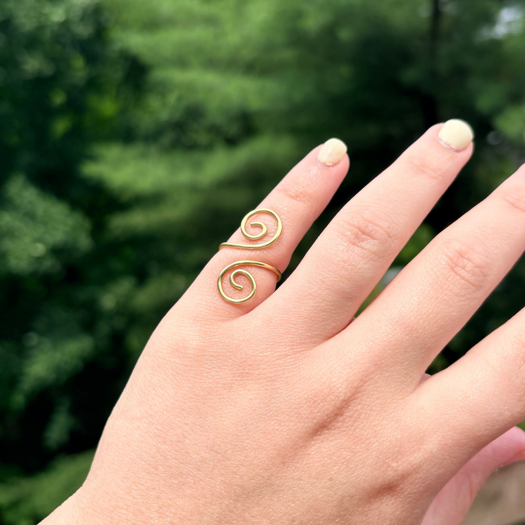 Spiral Breeze Ring