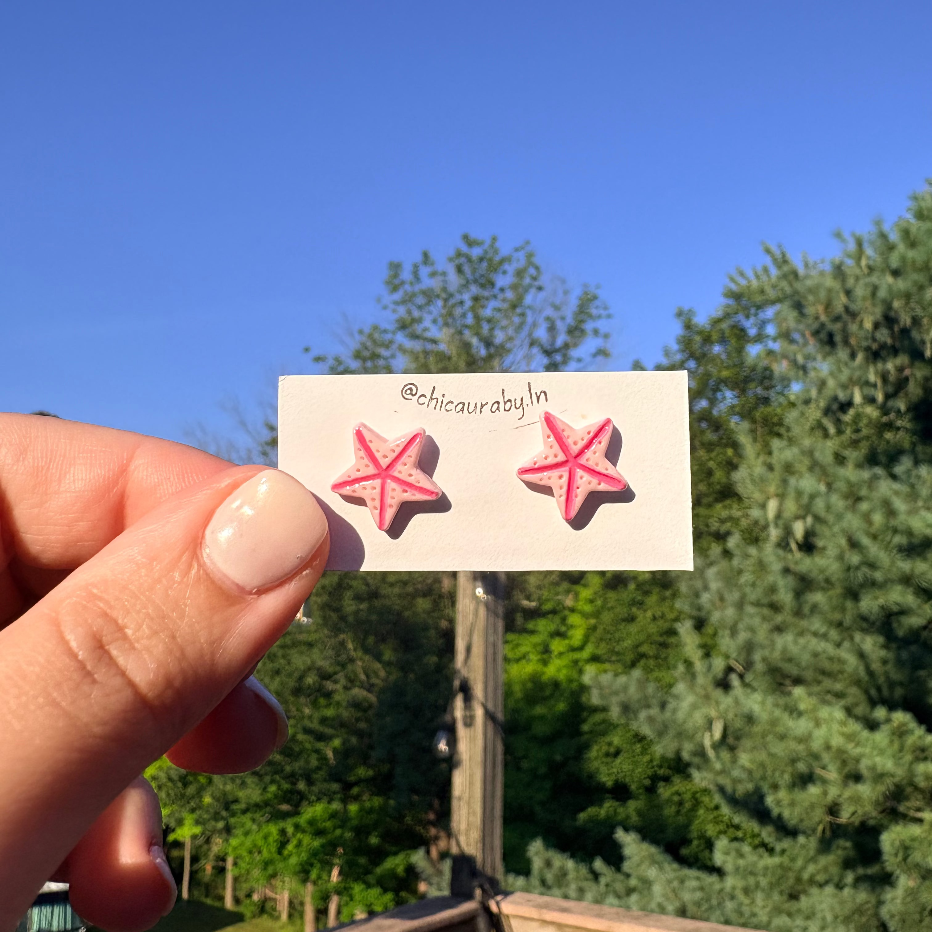 ⭐ Pink Starfish Stud Earrings