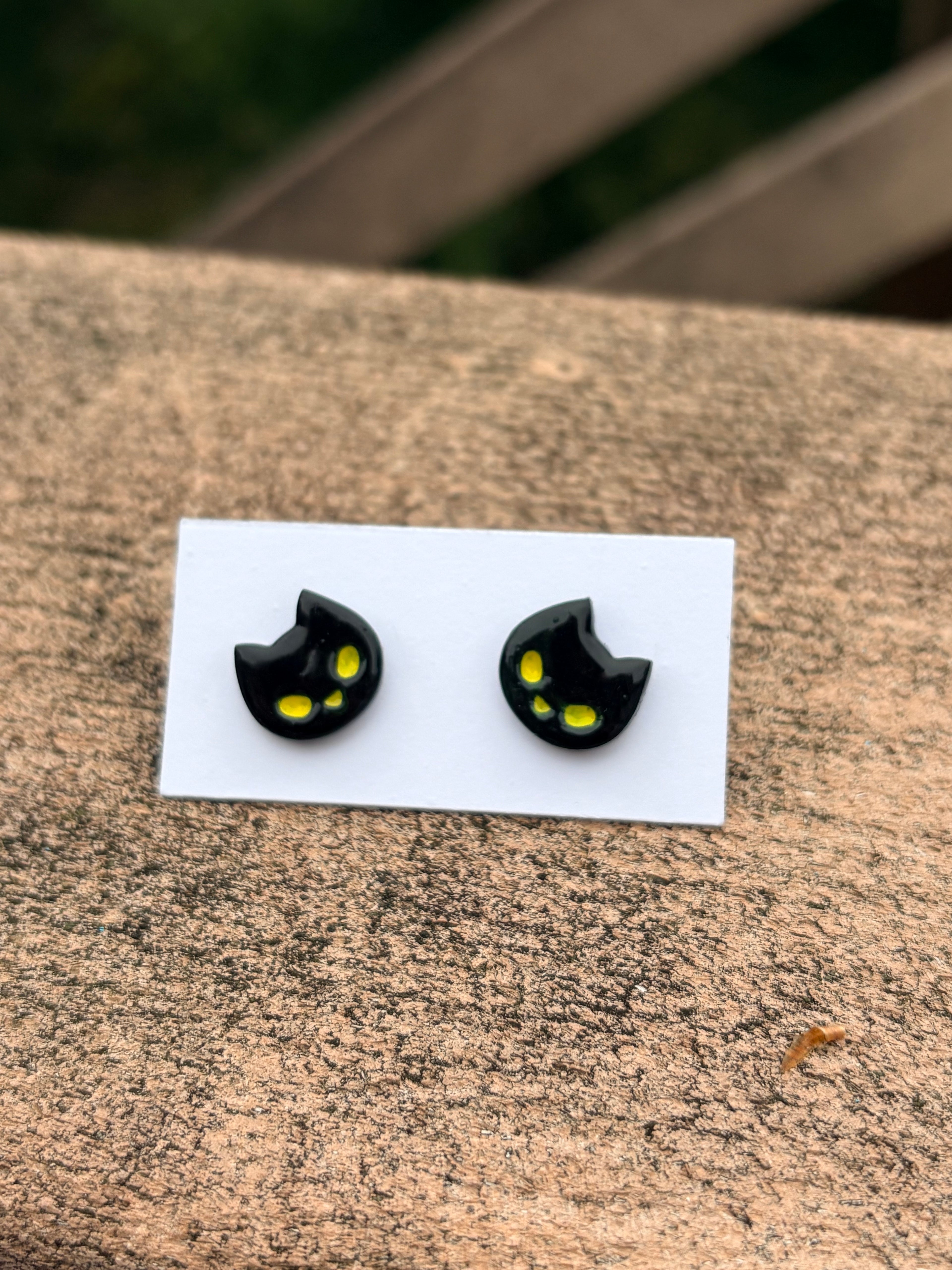 Black Cat Studs