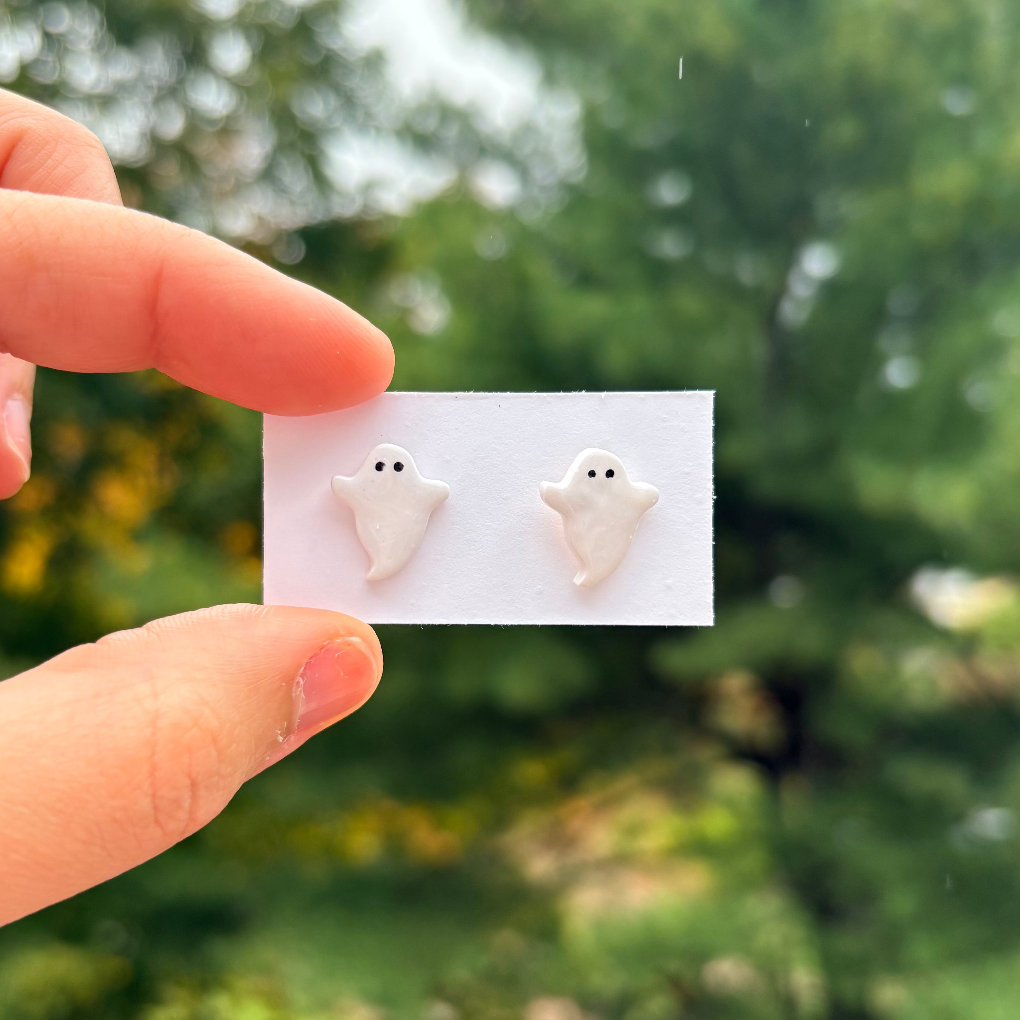 Ghost studs