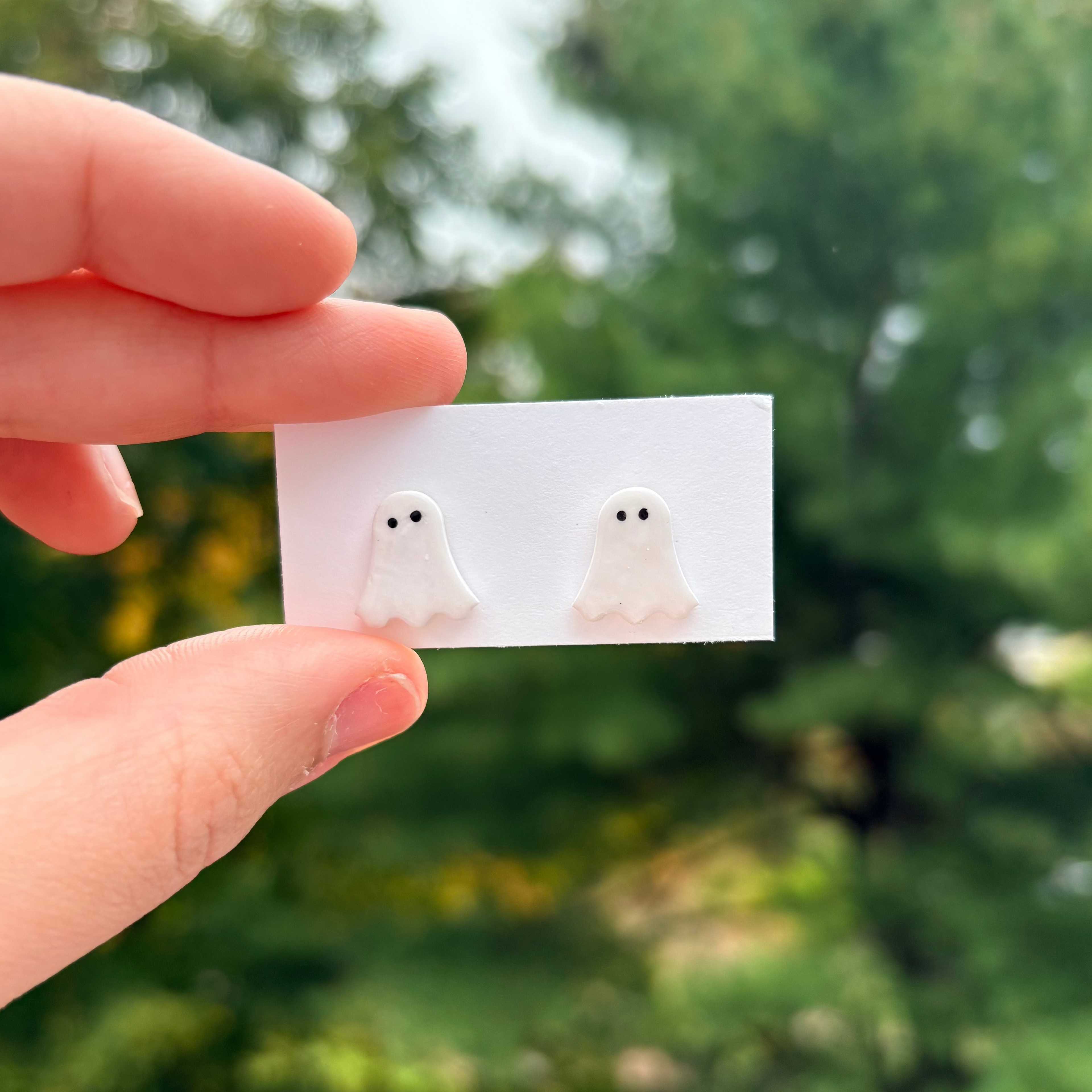 Ghost studs