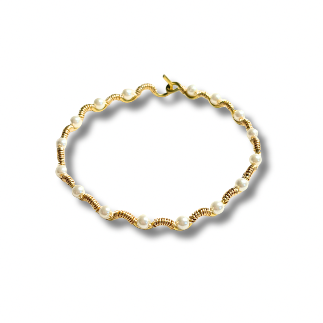 Luna Cuff